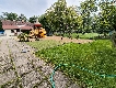 Dům s hřištěm a zahradou